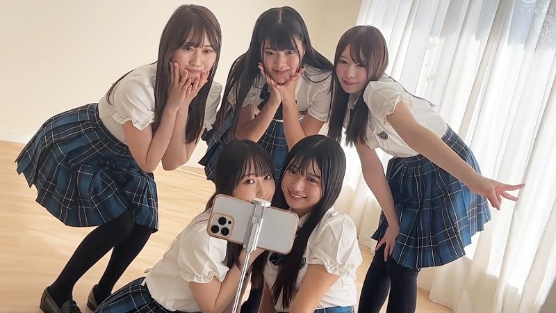 某アイドルグループの5人が全員レズで乱交レズセックス
